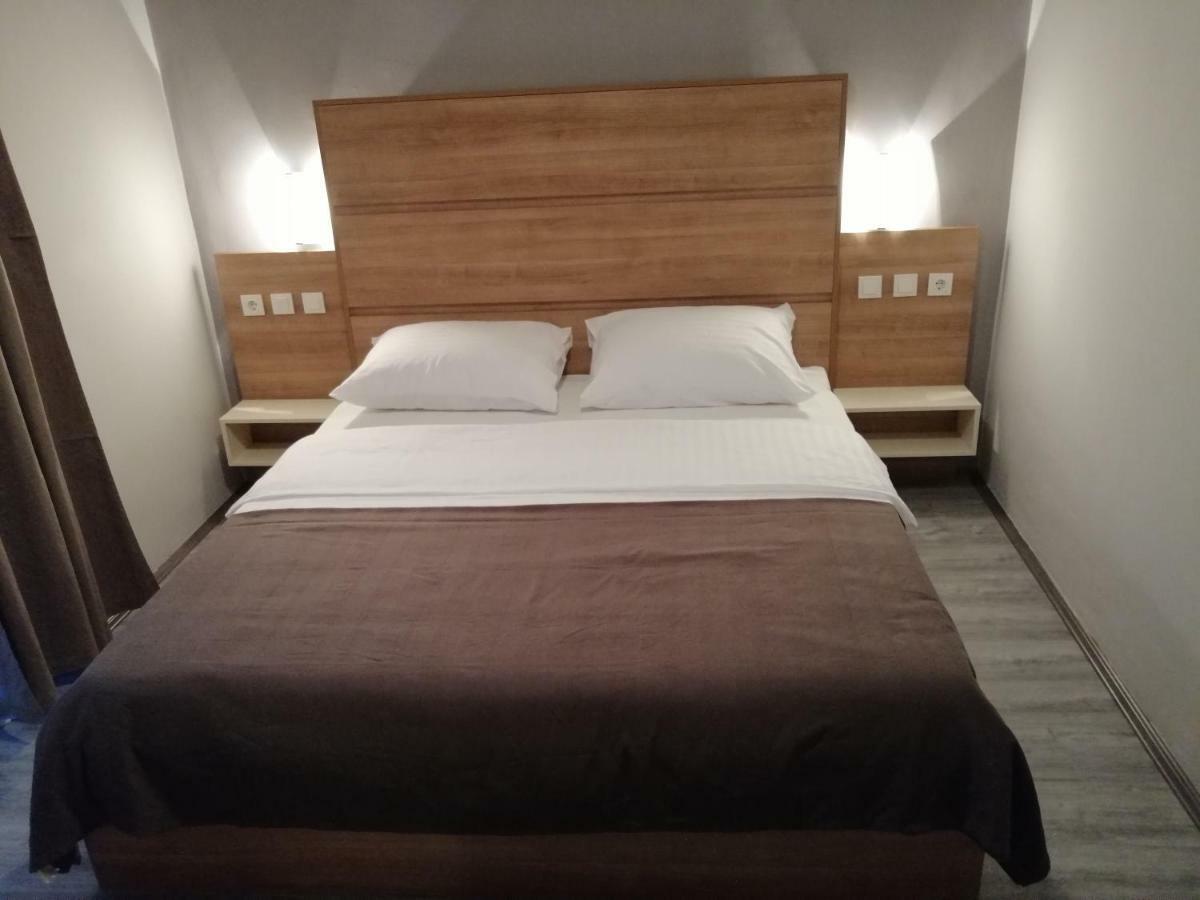 Apartmani Simon Lopar Eksteriør bilde
